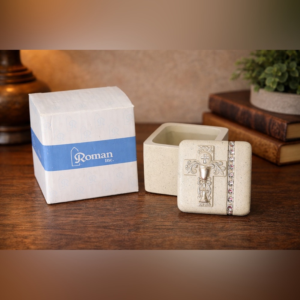 Roma Cream Decorative Box Base